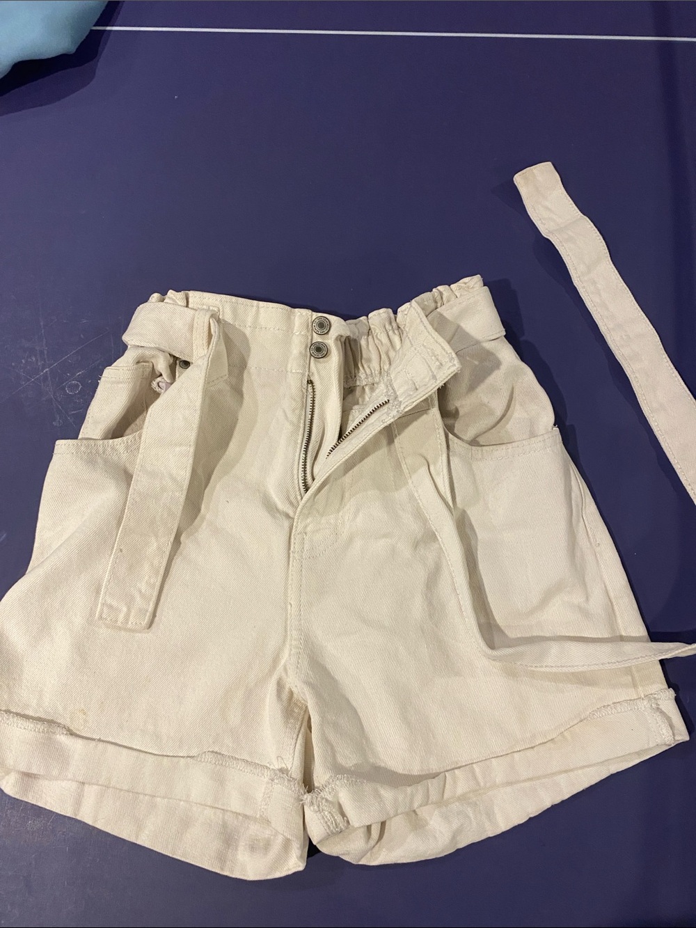 High-Waist Cream Paperbag Shorts with Removable Belt